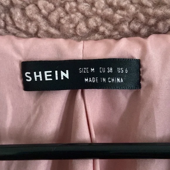 Pink coat - Picture 3 of 4